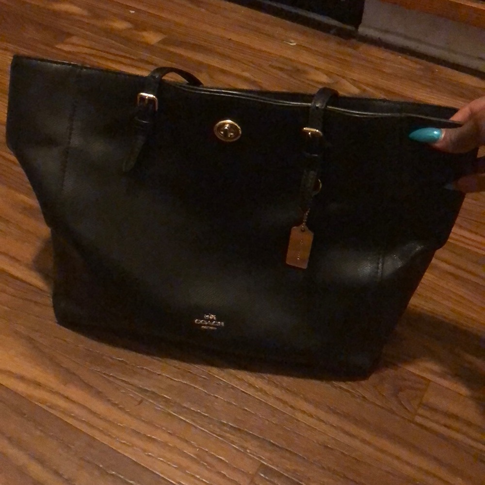 Coach black tote